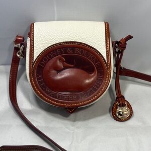 Dooney & Bourke White and Brown Leather Crossbody  size 6x6